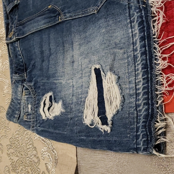 Hollister denim skirt - Picture 2 of 10